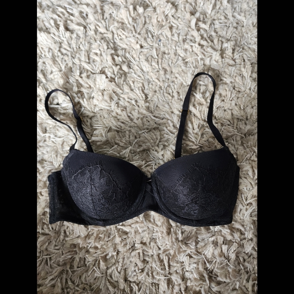 Victoria Secret bra